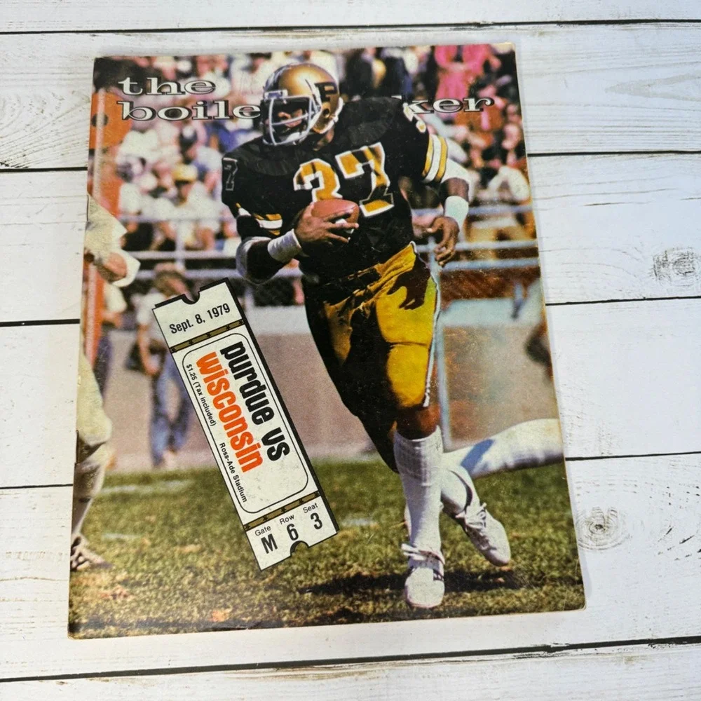 Vintage 1979 Purdue Football Programs  Wisconsin & Roses Are Black Covers